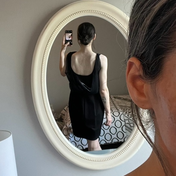 bloomingdale’s black elegant sleeveless tight-fitted dress with sheer & sparkles - Picture 15 of 16